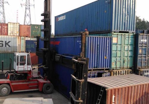 國際貨物用集裝箱運輸碼頭裝卸