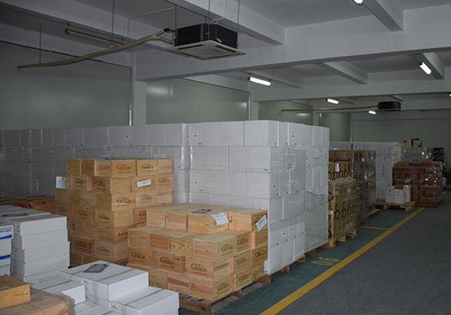 進口紅酒香港倉庫接貨安全存儲